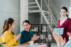 Membangun Kredibilitas melalui KOL Management dalam Mempertahan
