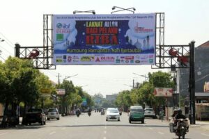 Apa itu Baliho dan Billboard Iklan?