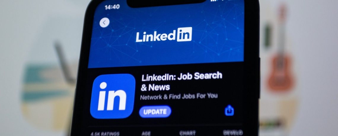 Strategi Efektif LinkedIn Ads Mencapai Audiens Bisnis