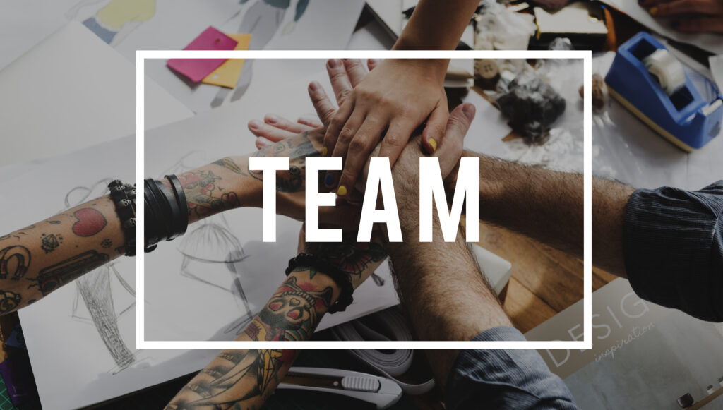 Membangun Team Sendiri Atau Menggunakan Jasa Marketing Agency?