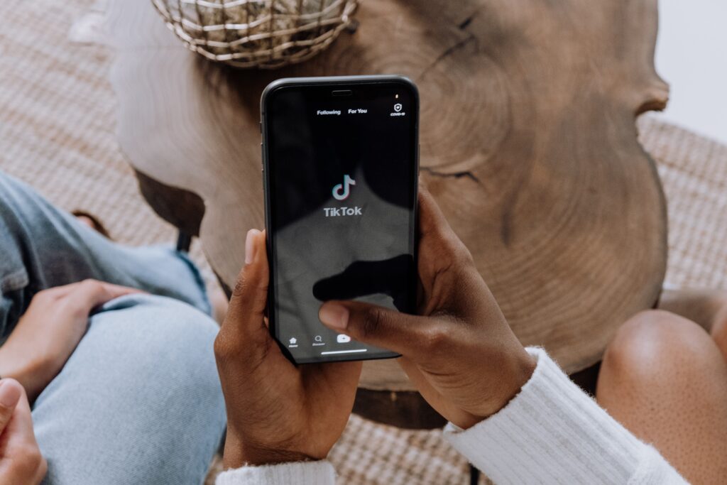 6 Ide Kreatif TikTok Content Marketing Agar Masuk FYP