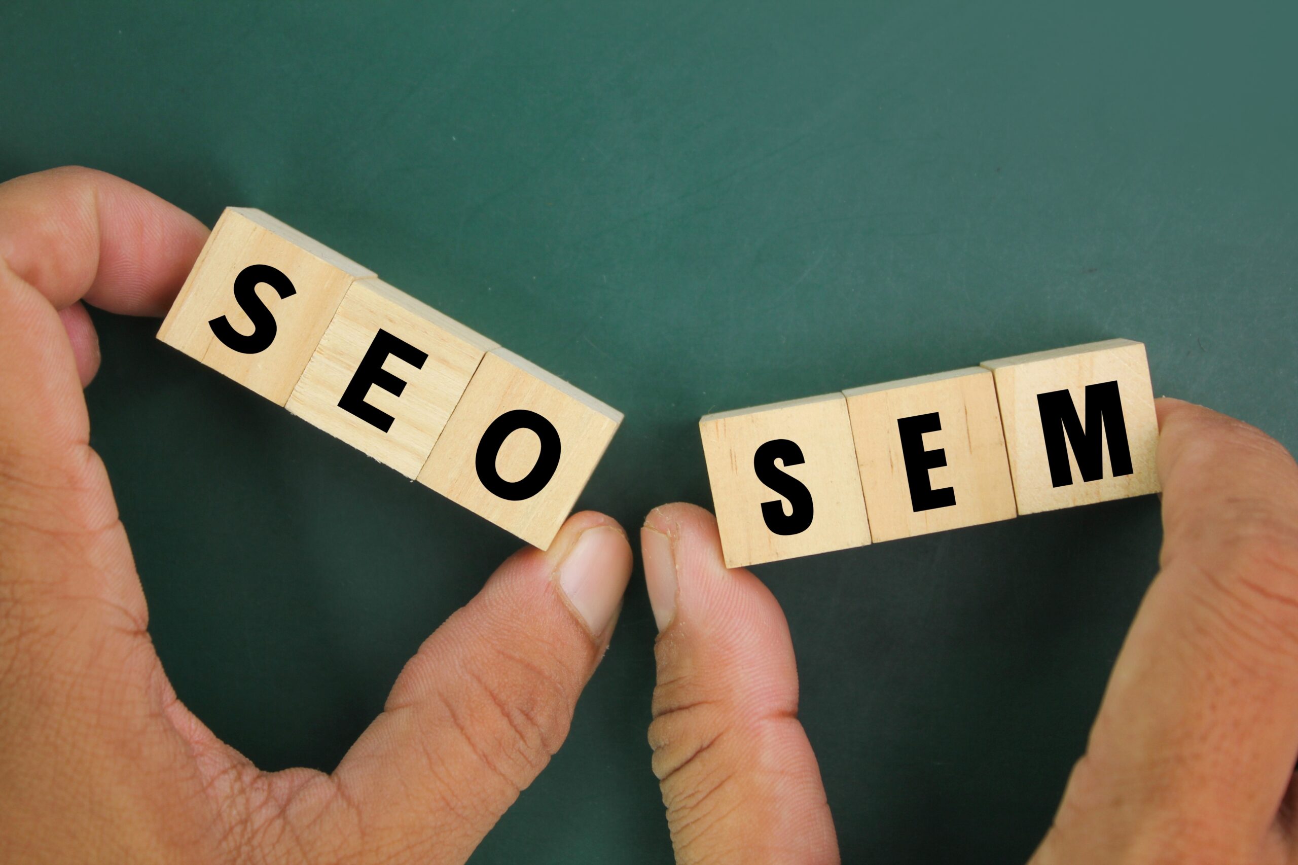 Perbedaan Definisi SEO dan SEM dalam Digital Marketing